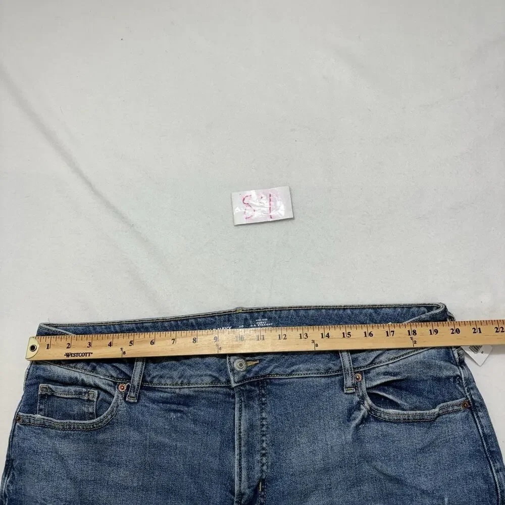 Old Navy Women's 20 High Rise Curvy O.G. Straight Ripped Blue Jeans (40x28) - Picture 10 of 13